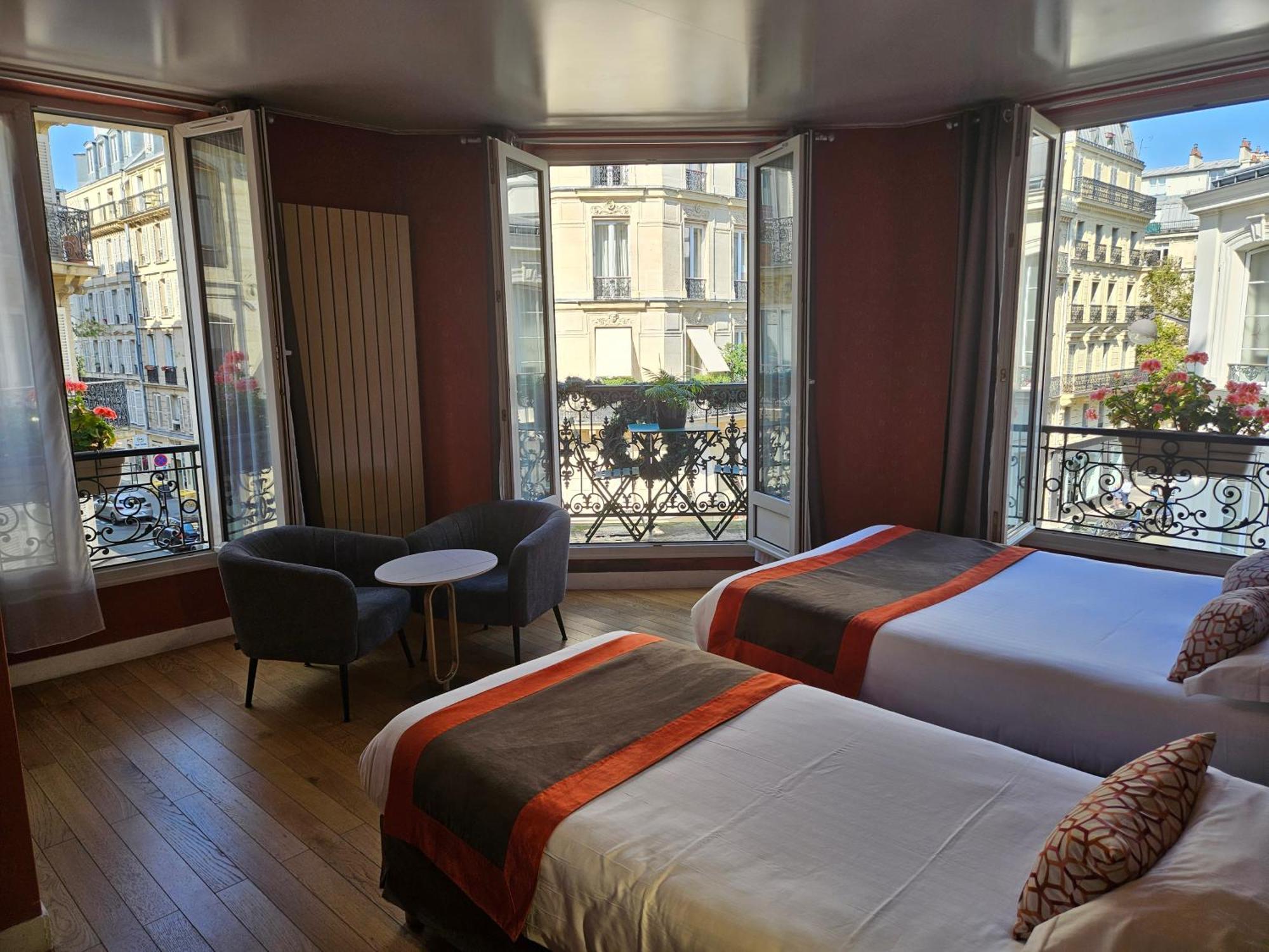 Home Latin Paris Værelse billede